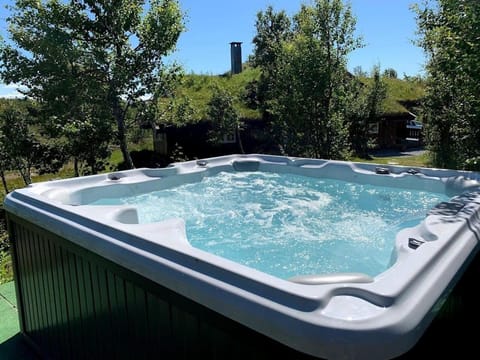 Day, Summer, Hot Tub, Bathroom, Swimming pool