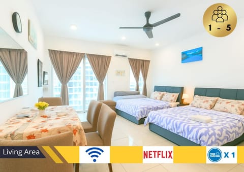Bed, TV and multimedia, Photo of the whole room