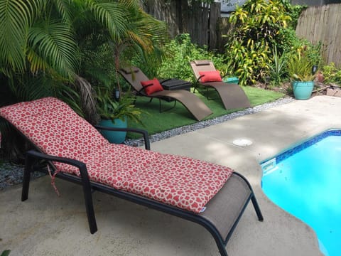 View (from property/room), Lounge or bar, Garden view, Pool view, Swimming pool, sunbed