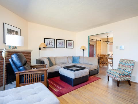 Casa Amarilla House in Santa Fe