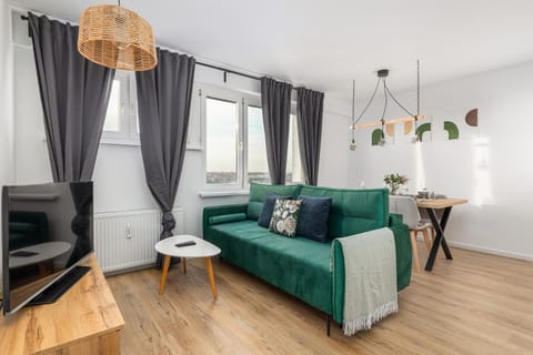 Communal lounge/ TV room, TV and multimedia, Living room, Seating area