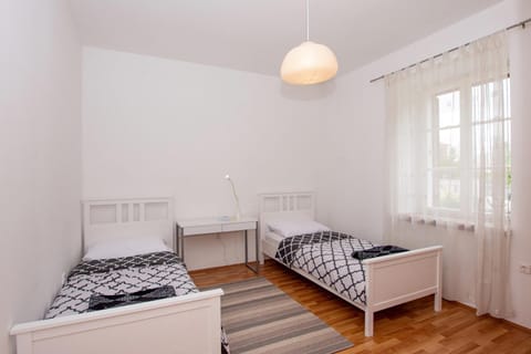 Dinos Place Apartment in Zadar