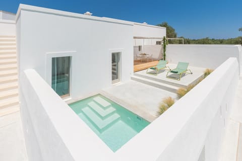 Patio, Spring, Summer, Garden, Solarium, Floor plan, Autumn, Swimming pool, sunbed