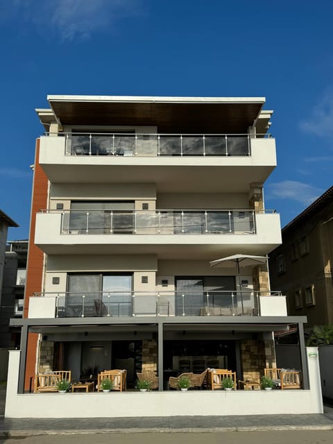 Property building, Day, View (from property/room), Balcony/Terrace