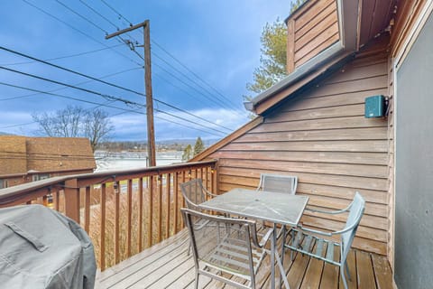 Sans Souci House in McHenry