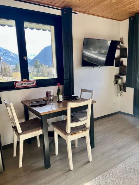 Appartement neuf à 400 m des remontées avec Sauna Apartment in Châtel