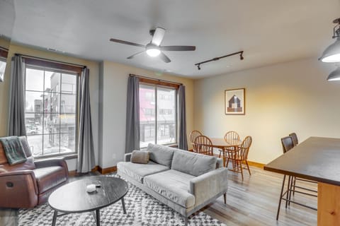 Downtown Columbia Falls Condo 16 Mi to Ski Resort Apartment in Columbia Falls