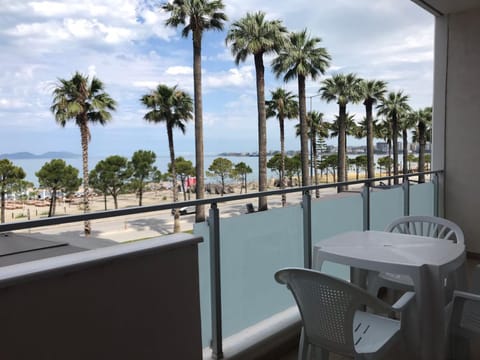 Day, Natural landscape, View (from property/room), Balcony/Terrace, Sea view