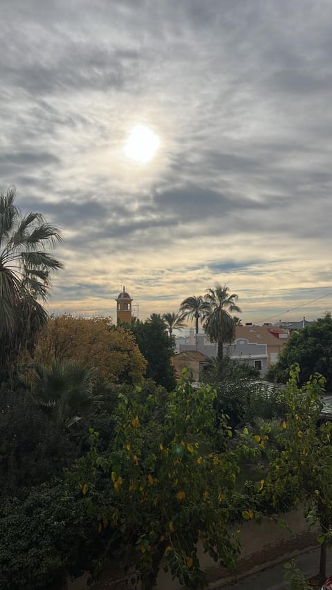 Playa Malvarrosa House Apartment in Valencia