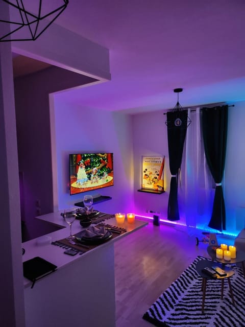 Communal lounge/ TV room, TV and multimedia