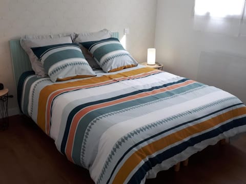 Maison rénovée avec vue sur la campagne, terrasse et jardin à Coutansouze - FR-1-489-478 House in Bourgogne-Franche-Comté