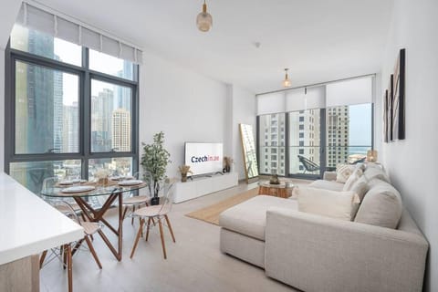 TV and multimedia, View (from property/room), Seating area, Dining area