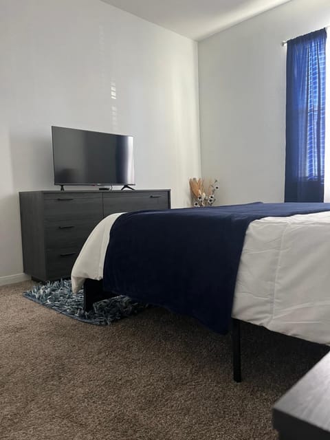 Hidden Gem in Spring Free Parking Apartment in Spring