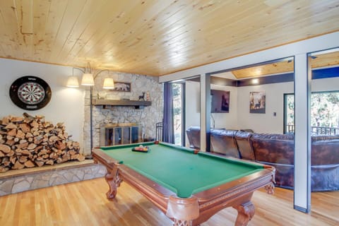 Ruidoso Cabin Retreat with Multi-Level Deck Cabin in Ruidoso