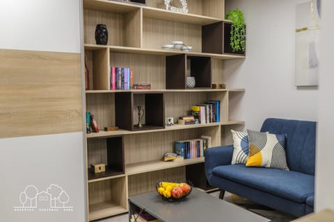 Library, Living room, Seating area