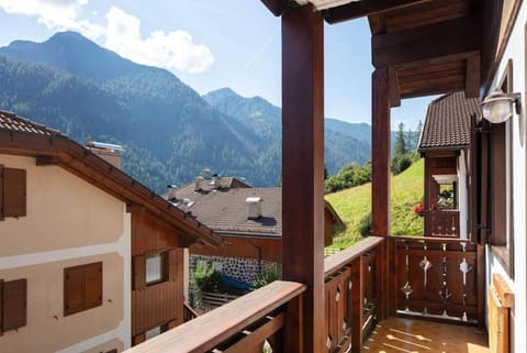 Casa Lucia Moena Apartment in Moena