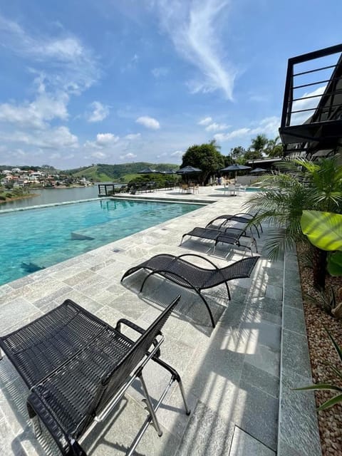 Swimming pool, sunbed