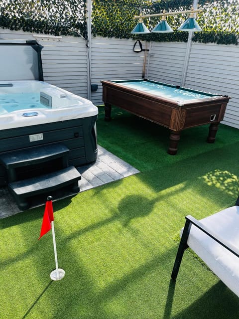 Patio, Garden, Minigolf, Minigolf, Garden view