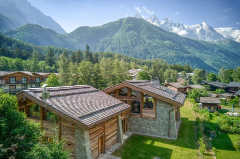 Property building, Day, Natural landscape, Mountain view