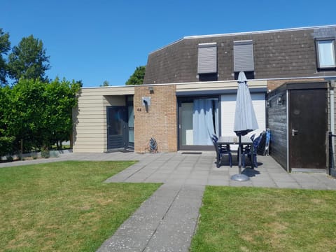 Heggerank 44* House in Zeeland, Netherlands