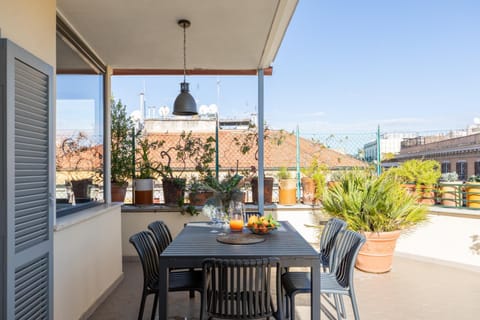 Patio, Balcony/Terrace