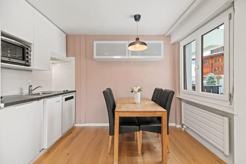 Appartement calme et accueillant à Charmey Apartment in Fribourg, Switzerland