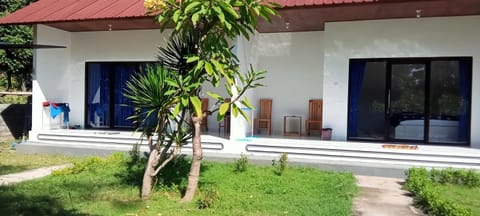 Giri Homestay Vacation rental in Abang