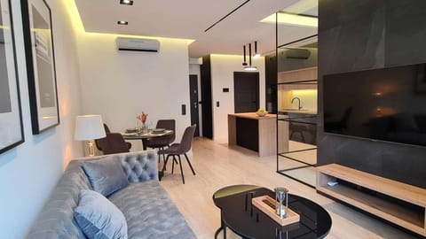 Kitchen or kitchenette, Living room, Dining area