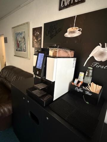 Hotel & Restaurant Heidekrug in Pinneberg, Free Parking and WiFi Hotel in Hamburg