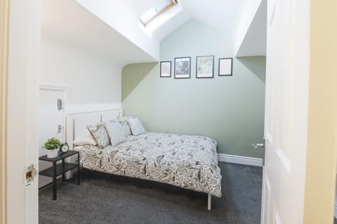 Poppy's Project - July Road House in Liverpool