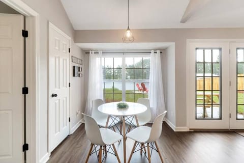 Lake Retreat near Savannah House in Pooler