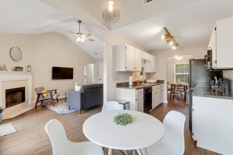 Lake Retreat near Savannah House in Pooler