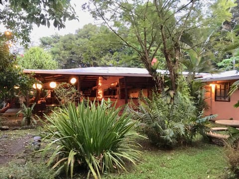 Restaurant/places to eat, Garden