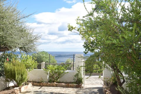 Garden, Sea view