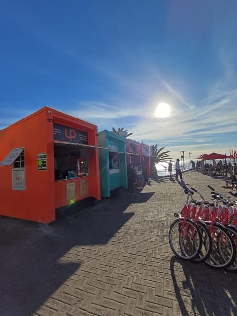 QUEENS BEACH STUDiO HALAAL Apartment in Sea Point