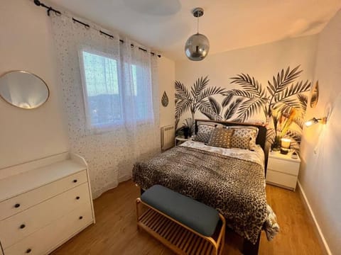 appartement, 3 chambres, vue panoramique, parking, accès ville Apartment in Brignoles