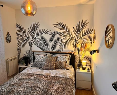 appartement, 3 chambres, vue panoramique, parking, accès ville Apartment in Brignoles