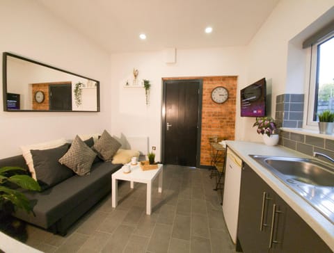 Cosmeston Cwtch by Property Promise Apartment in Cardiff