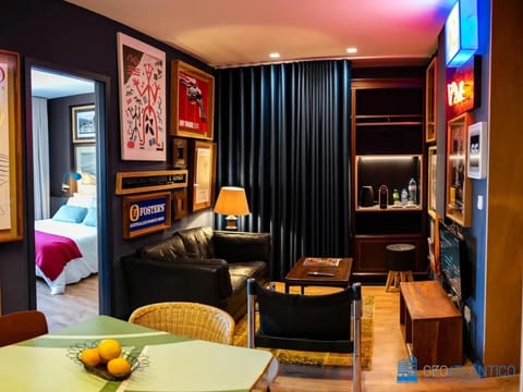 TV and multimedia, Coffee/tea facilities, Living room, Seating area