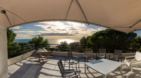 Patio, Natural landscape, Balcony/Terrace, Balcony/Terrace, Sea view