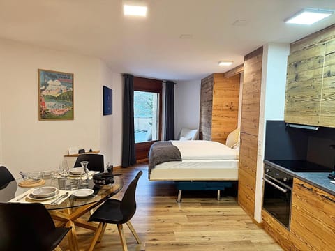 Property building, Photo of the whole room