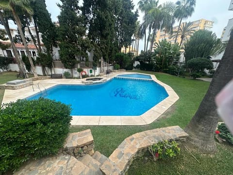 Garden view, Pool view, Swimming pool, sunbed