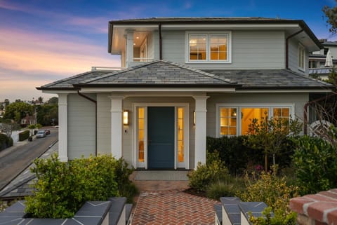 Cabrillo Villa - Massive 7br La Jolla Estate Villa in La Jolla