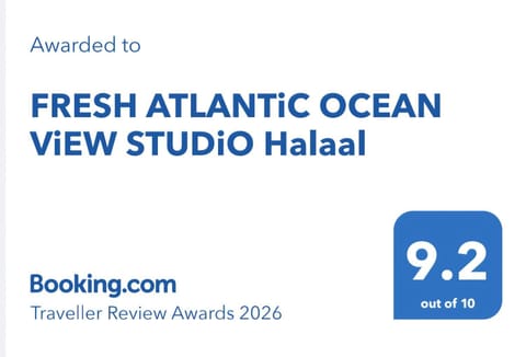 FRESH ATLANTiC OCEAN ViEW STUDiO Halaal Apartment in Sea Point