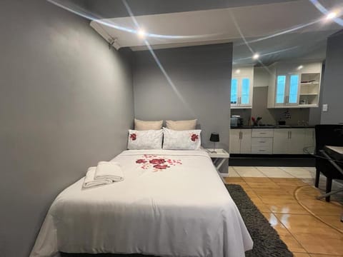 A WARMY HOUSE - Confort for all. Vacation rental in Cape Town