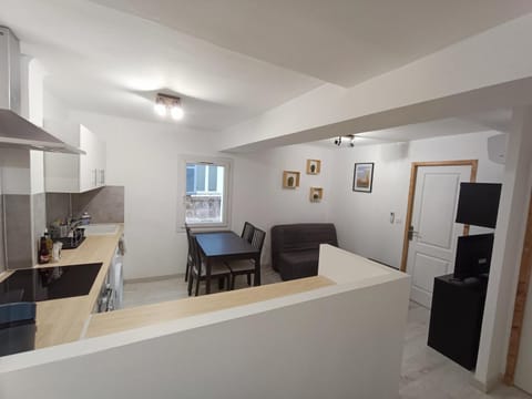 T3 cosy climatisé, intra-muros Avignon Apartment in Avignon