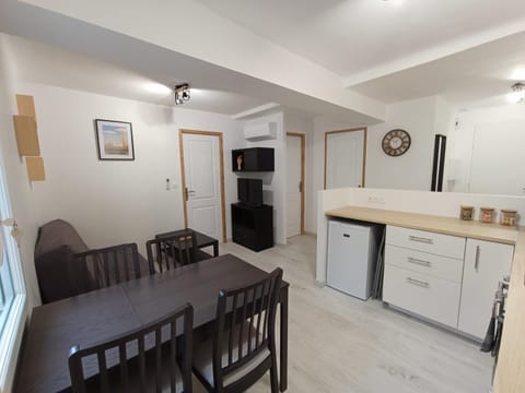 T3 cosy climatisé, intra-muros Avignon Apartment in Avignon