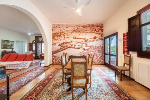 Communal lounge/ TV room, TV and multimedia