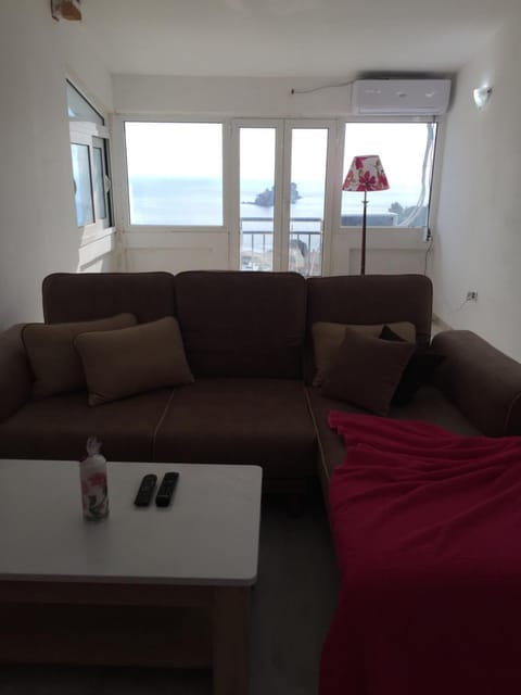 Oro Apartments Apartment in Budva Municipality