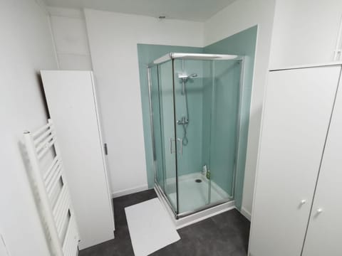 Bloody Mary Apartment in Île-de-France